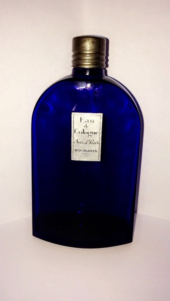 Lovely, friendly perfume thread continued- Come and discuss all your fragrant foibles!