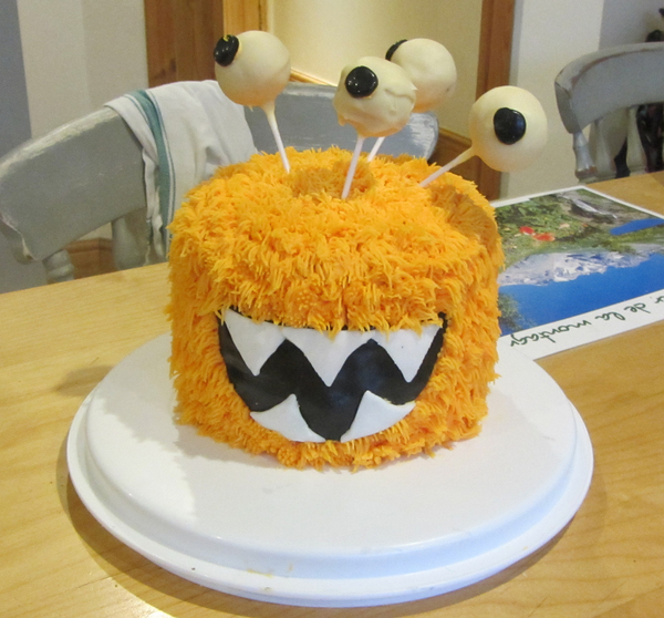 How should I store a cake overnight?