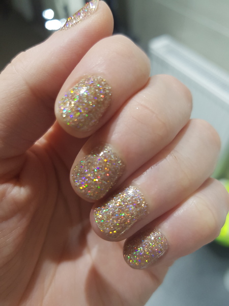 what colour are your nails?