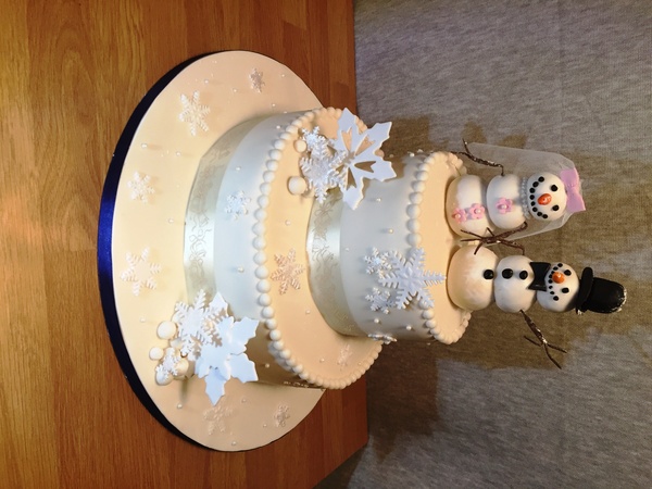 How much would you charge for this wedding cake?