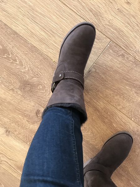 Ugg Wilcox boots