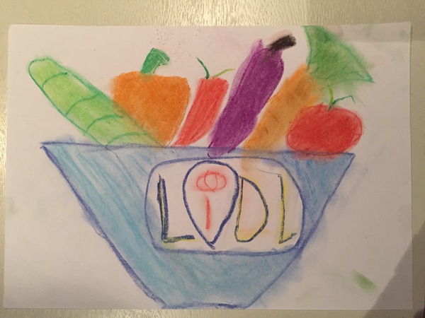 Calling all artists aged 5-12 - Lidl need your art for their new kids trolleys - £100 to be won! NOW CLOSED