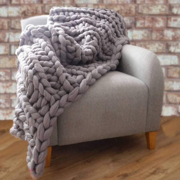 To ask about giant knitting?