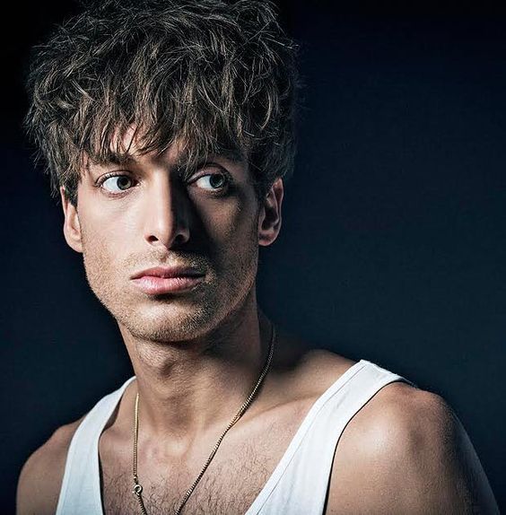 Swagger Inn Thread 141 - May every wench find an hbf under her --duvet-- mistletoe this Christmas