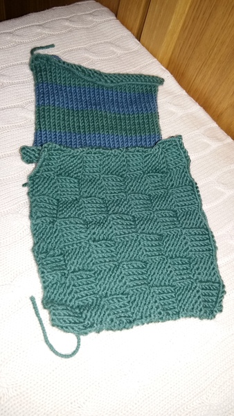 Woolly Hugs. A Blanket for the very lovely Tunnocks, also known as thatscottishconfection. Crafters and donors, we need your help