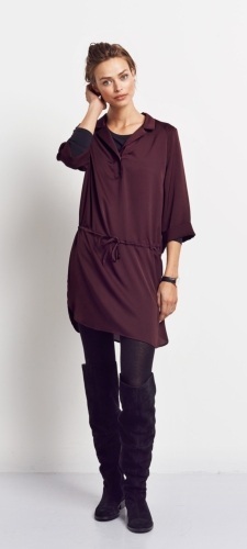 Over the knee boots with short dress - yes or no?