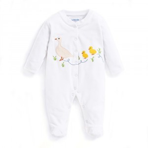 Outfit for newborn to come home
