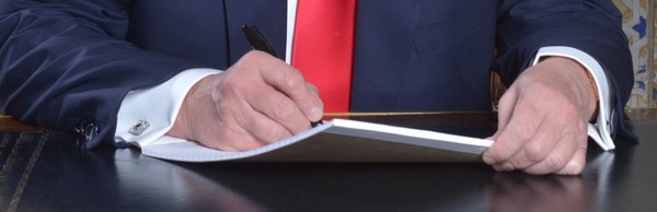 A beautiful thread to discuss the 45th President of the USA, Donald Trump