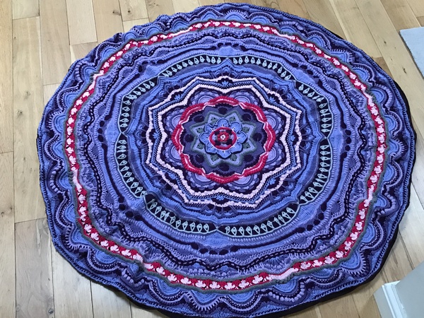 A knitting/crochet progress thread