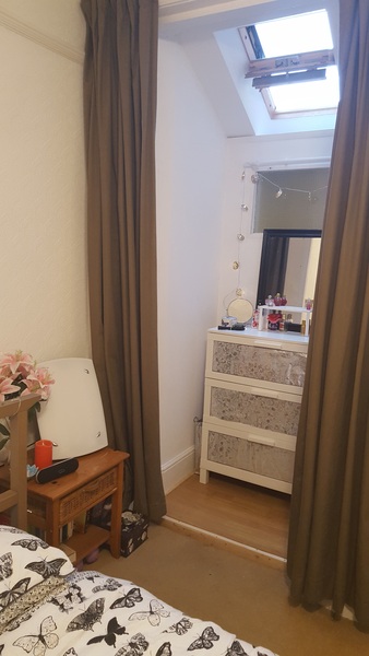 Room in student house without a window