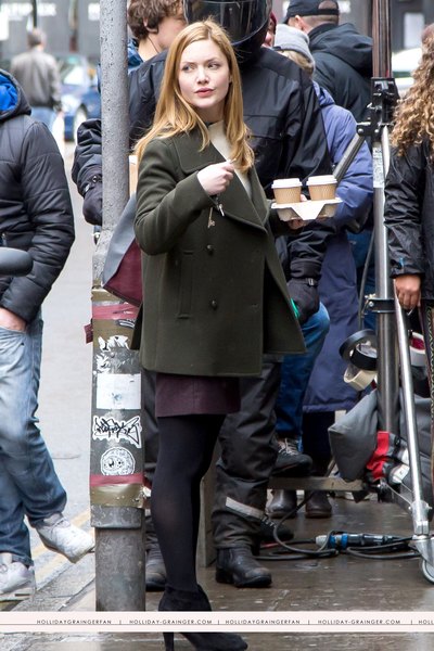 Swagger Inn Thread 142 - in which the holidays are over and we're back to normal perving hours