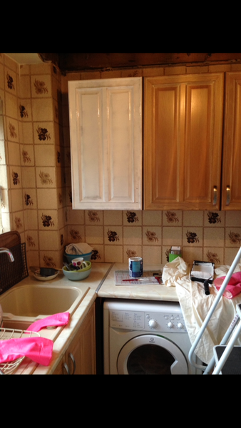 Painting tiles
