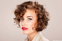 Can natural curls look 'smart'?