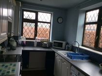 Knock through back room/kitchen (photos)