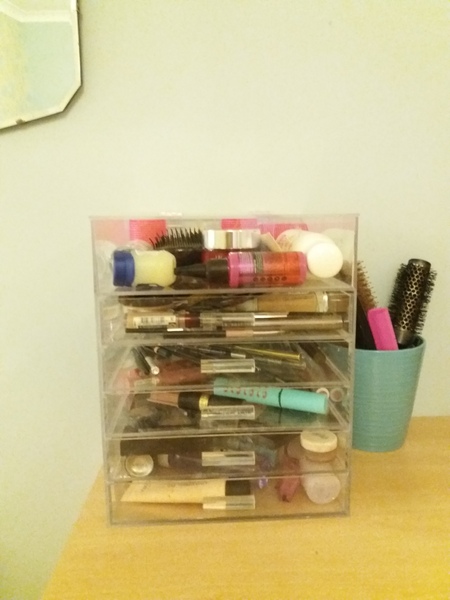 Makeup storage and organisation