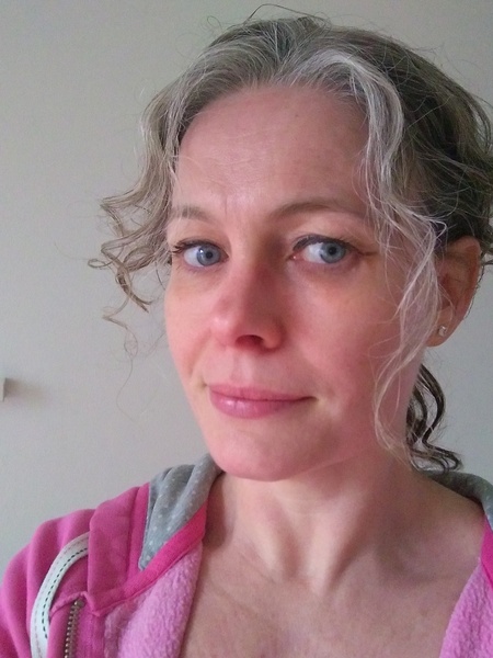 Help me find a hairstyle please. Fringe?  No Fringe? (Pics)