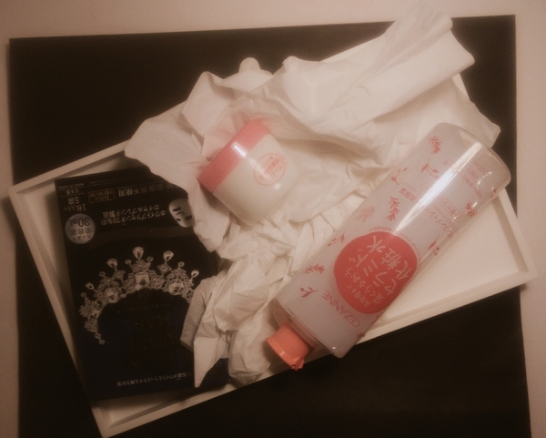 Ditch The Foundation, Embrace Some Fantastic Skincare Instead!