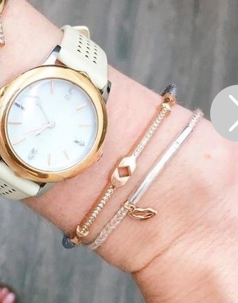 This Stella & Dot bracelet