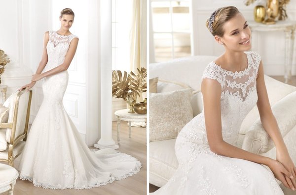 Show me your wedding dress?