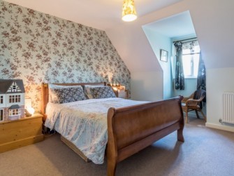 ...to see what your (master) bedroom looks like?