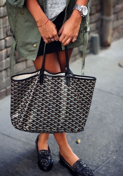 Vote on a Tote!!
