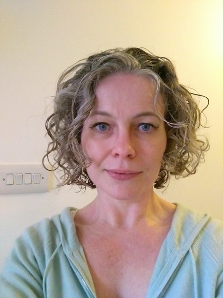 Help me find a hairstyle please. Fringe?  No Fringe? (Pics)