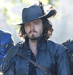 Swagger Inn 143 - It's Still Cold - Oh Musketeers Keep The Wenches Warm