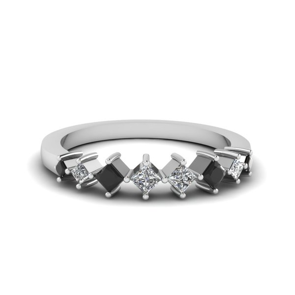 Please find me a ring like this:
