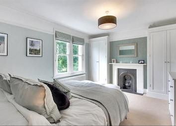 ...to see what your (master) bedroom looks like?