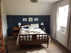 ...to see what your (master) bedroom looks like?