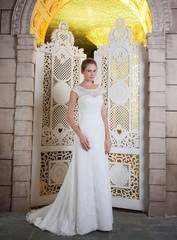 Show me your wedding dress?