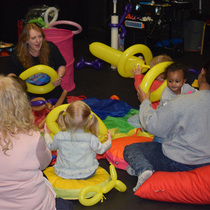 Competition: Up for grabs - 3 Parent + Child Places at Verona's Musical Balloon Band sessions (until 20 March), New Wimbledon Theatre - NOW CLOSED