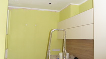 There is a man painting my kitchen right now and I hate it :(