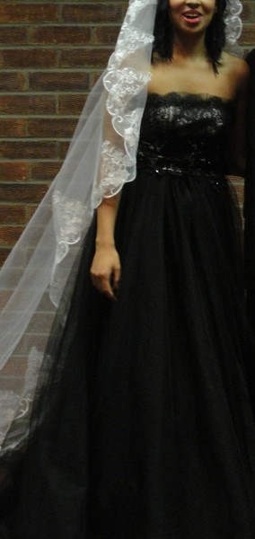 AIBU to not wear a white dress for my wedding?