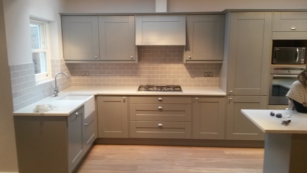 DIY kitchens - bespoke colour option