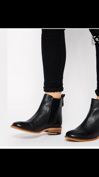 How do I wear these - tucked in our out? (with pictures!)