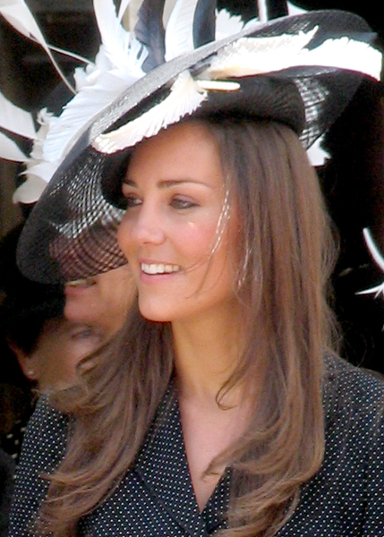 Love Kate Middleton's outfit today