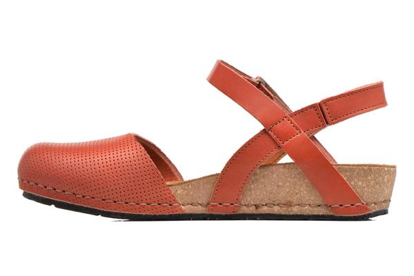 Comfy, closed toe shoes that look stylish for summer? And is this a monstrosity?