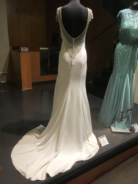 Minimalist wedding dresses