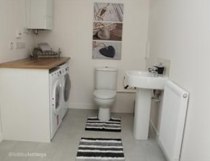 Open plan kitchen/dining/living layout dilemma