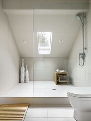 Will I get a shower in here (pics)?
