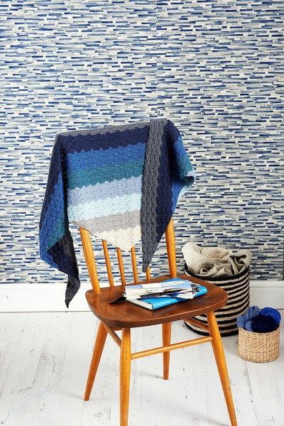 Which Drops Yarn for this crochet wrap?