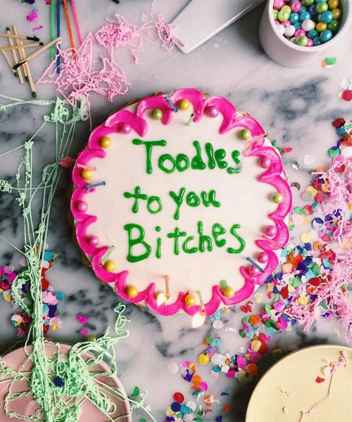 Aibu to ask her to clean up the fucking cake.