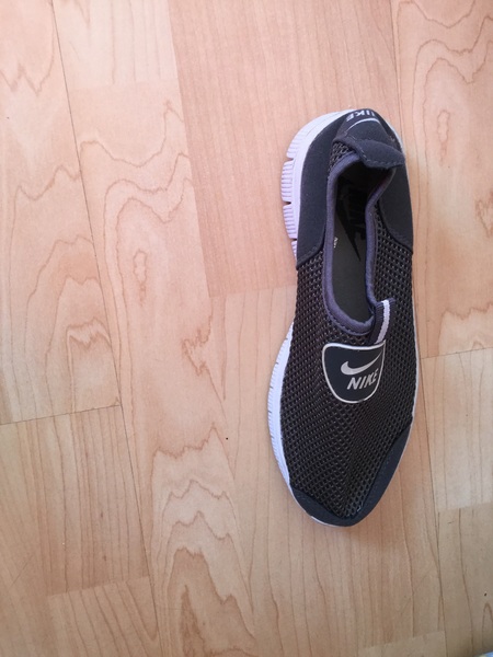Show me your casual / day / stolling around shops shoes 👟