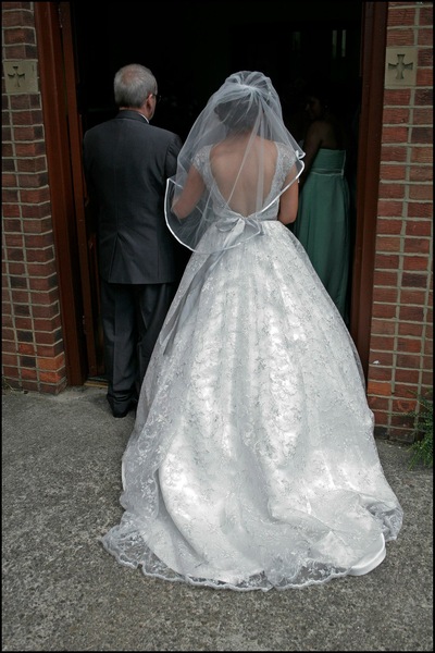 Backless wedding dress advice wanted.