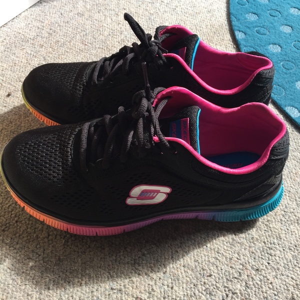 Help needed! Rainbow Sketchers