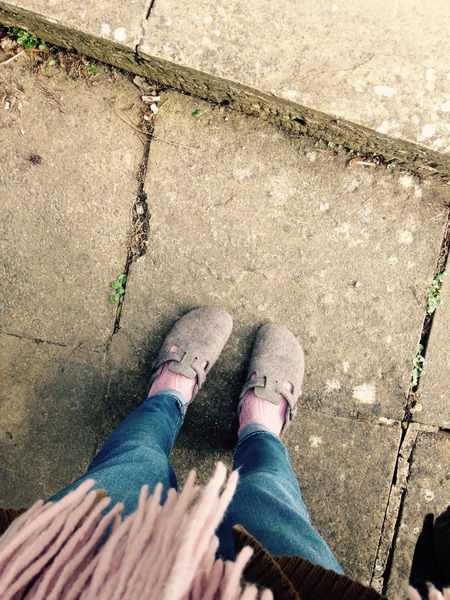 Show me your casual / day / stolling around shops shoes 👟