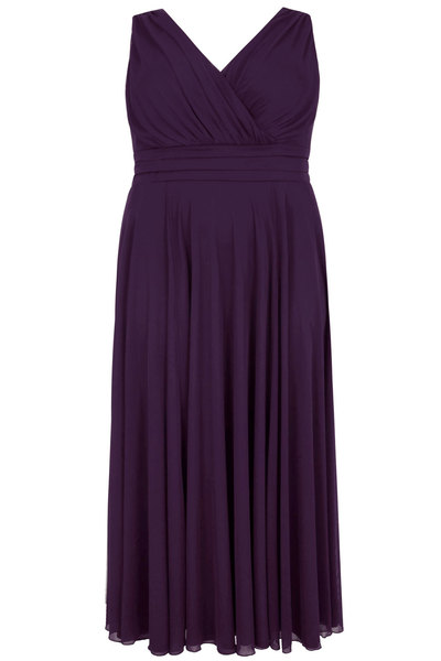 'Dress down' wedding outfit