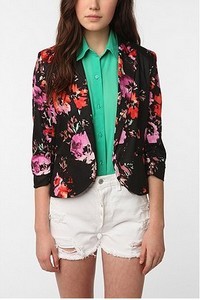 What colour jacket and shoes with this dress?