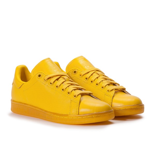 If i like them i should wear them, right? Yellow trainers (pic)